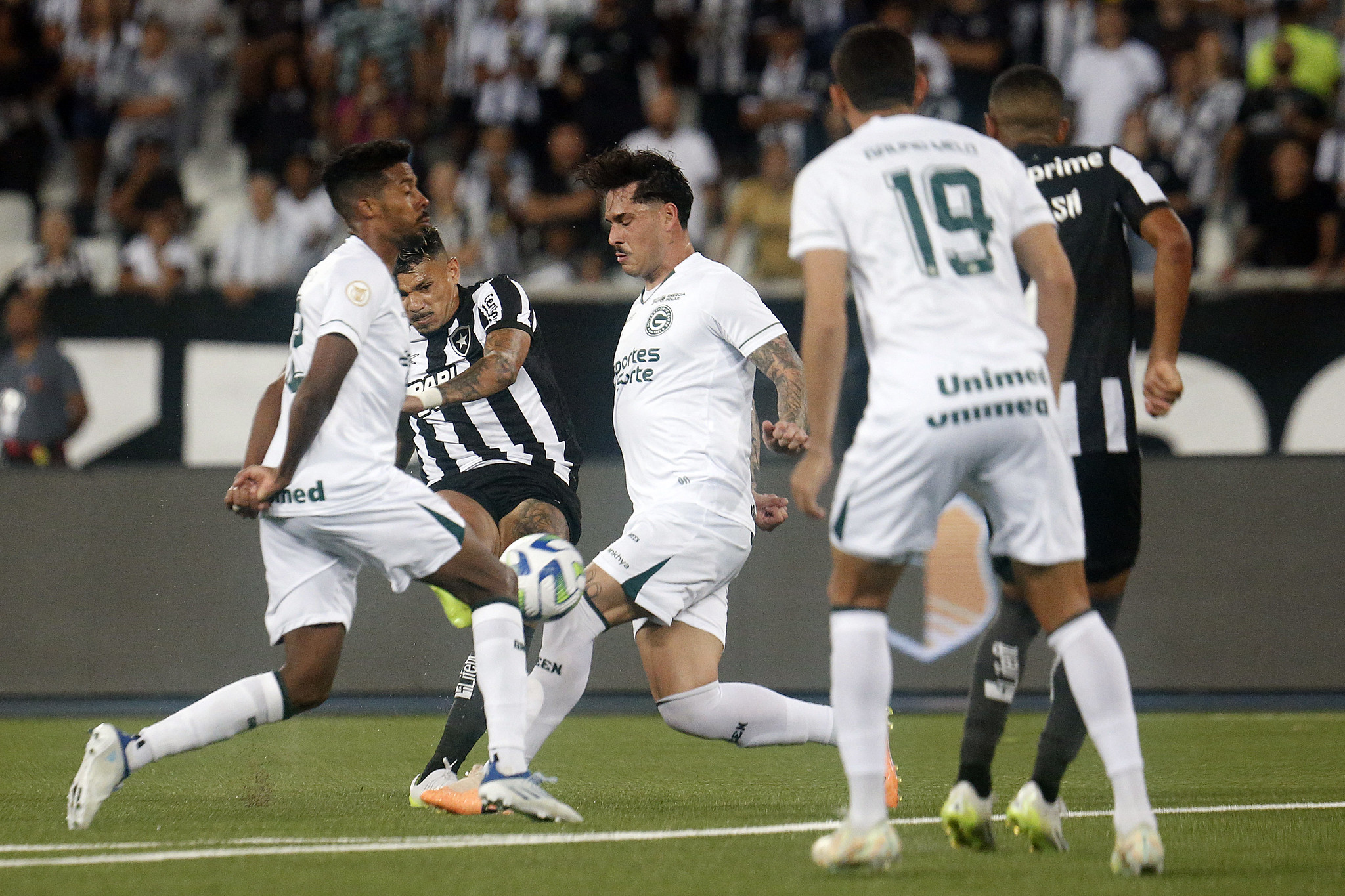 Botafogo empata com o São Caetano e agora muda o foco para a Série C -  Botafogo Futebol SA